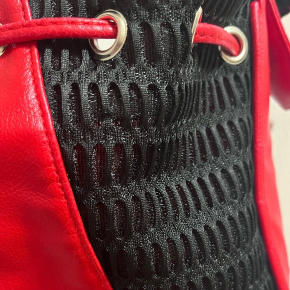 Georgia bulldog drawstring purse - Picture 3 of 13